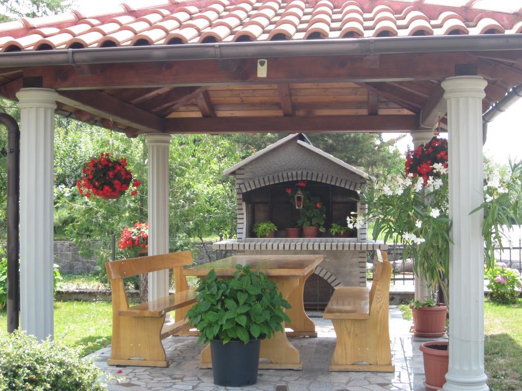 Guest House Mrvcic Rupa Εξωτερικό φωτογραφία