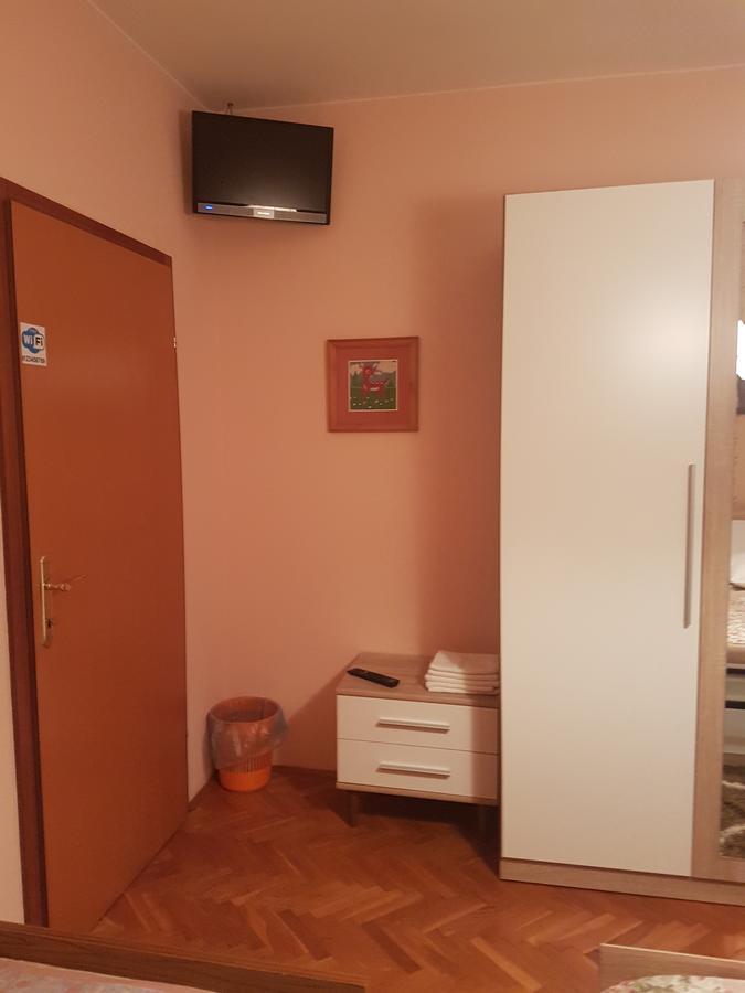 Guest House Mrvcic Rupa Εξωτερικό φωτογραφία